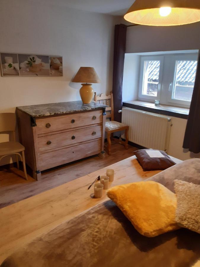 La Pause Apartment Plombieres Bagian luar foto